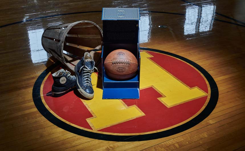 To mark the 125-year anniversary of the Spalding brand, the company introduced a limited edition remake of the original basketball.