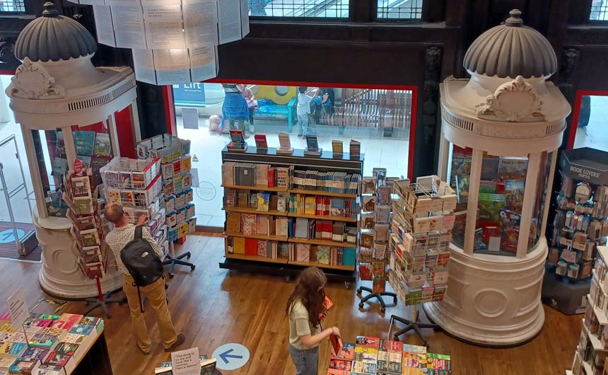 Foyles book shop in Waterloo station has kept some of the original elements from the ticket hall that it used to be.