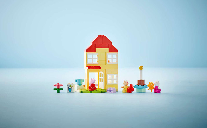 The four new sets offer great play experiences that inspire role-play and creativity.